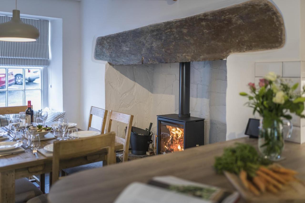 Finest Retreats - Tegannedd - Luxury Grade II Listed Cottage With Hot Tub Ffestiniog Exteriör bild